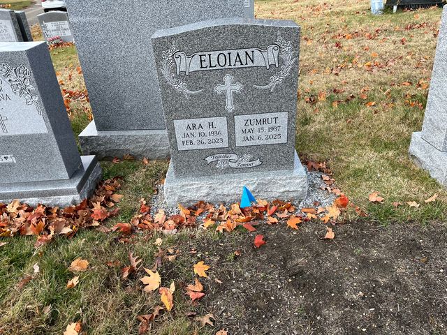 Upright monument made by Tri-State Monument Company